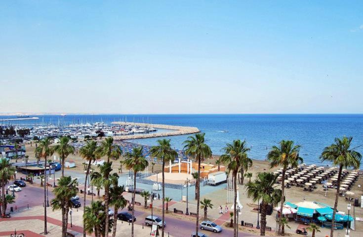 Paradise By The Sea Larnaca Exterior foto
